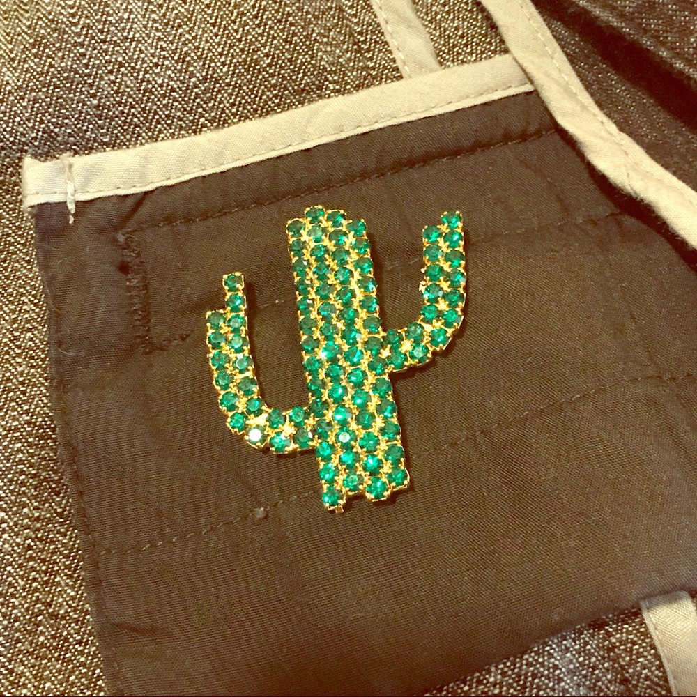 cactus emerald brooch Vintage